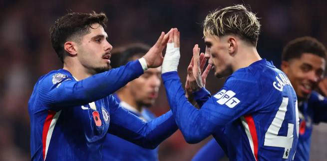 世界杯规则-英超“假摔王”加纳乔:裁判的争议与未来的挑战