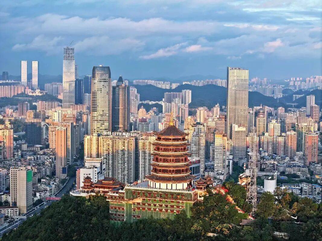 2026世界杯竞猜-动静专访｜韩国足球名宿李章洙：五次到贵州，为足球青训“画蓝图”